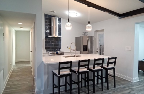 Goldenrod House | Cozy 4/3 House with Pool in fabulous Winter Park with AC, WiFi