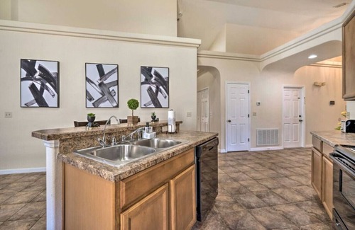 Bridgeford Crossings House | Cozy 4BR w/Pool & Game Room Near Disney