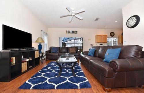 Four Corners House | Cozy 5Bed High Grove Resort w Pool Spa Game Rm