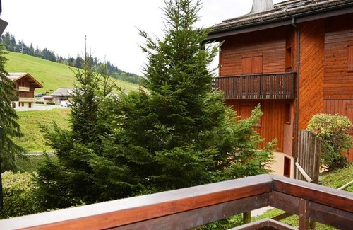 Le Grand-Bornand Apartment | Cozy 6-person apt, 300m to slopes, fireplace, parking - Le Grand-Bornand