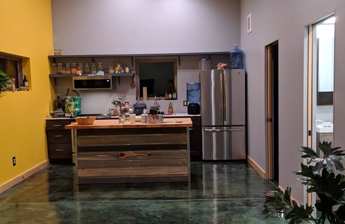 Black Mountain House | Cozy 720 square home in the heart of Black Mountain
