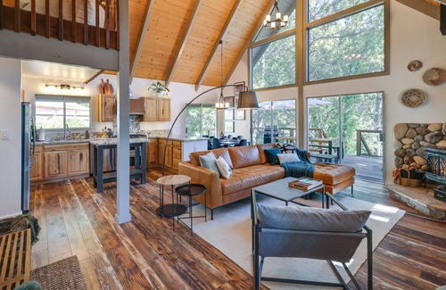 Groveland Cabin | Cozy A-Frame Cabin in Groveland - Near Lake!