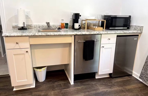 Winston - Salem Apartment | Cozy Accessible Studio Near Wake Forest & Downtown Winston-Salem
