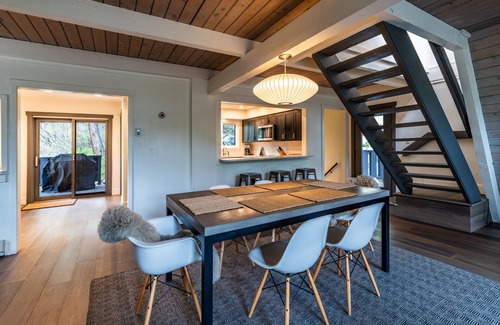 Blue River House | Cozy Aframe 5 min to Breck, Close to Hiking!