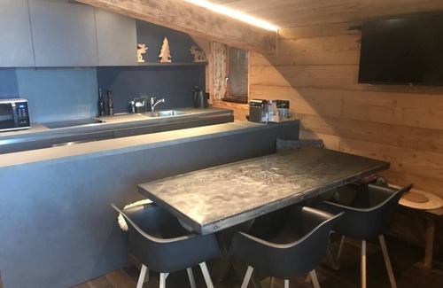 Praz-sur-Arly Apartment | Cozy Alema apartment