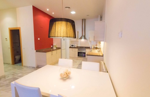 Ciutat Vella Apartment | Cozy and comfortable apartment close to Town Hall Sq