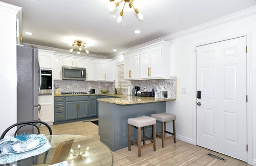 Tulsa House | Cozy and cute 3 bedroom home that can accommodate up to 8 people. n
