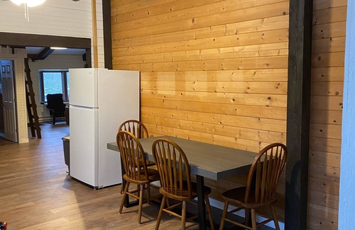 Gray Cabin | Cozy and private mountain retreat at the top of Laurel Mountain