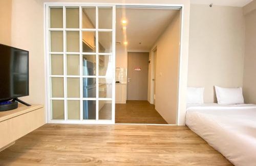 Cikarang Apartment | Cozy and Simple Big Studio Vasanta Innopark Apartment By Travelio
