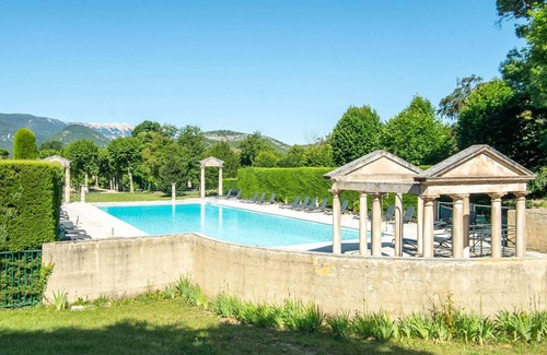 Montbrun-les-Bains Apartment | Cozy Apartment with Swimming Pool