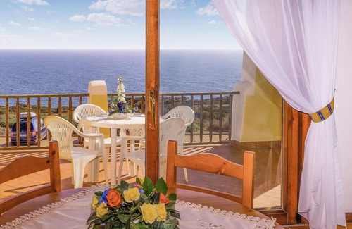 Stintino Apartment | Cozy apartment in Punta Su Turrione