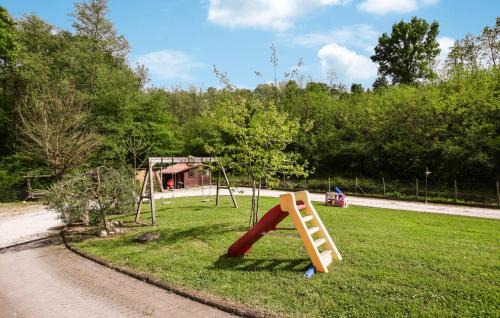 Santa Maria a Monte Apartment | Cozy Apartment In Santa Maria A Monte