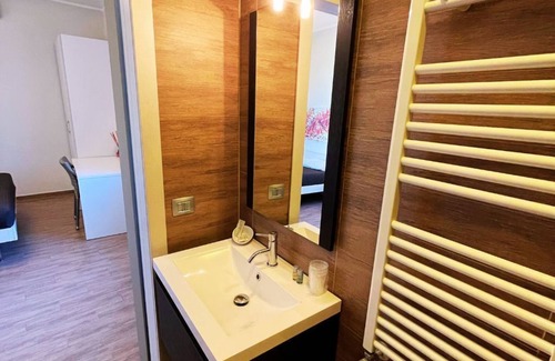 Rosate House | Cozy apartment 10 minutes from the highway exit