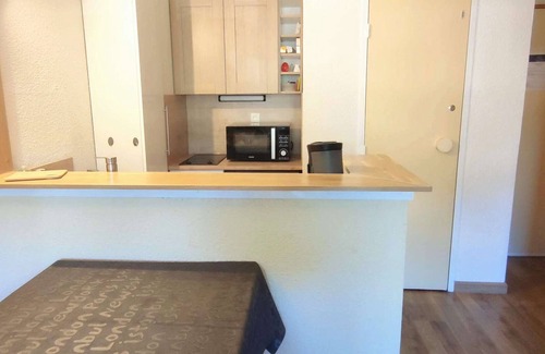 Isola Apartment | Cozy apartment 35m², 2 rooms with balcony, near slopes