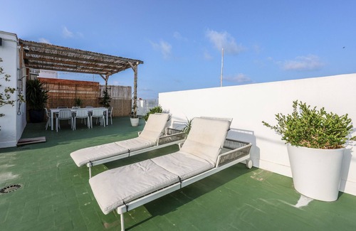 El Cabanyal Apartment | Cozy Apartment 5 Minutes from the Beach 3A