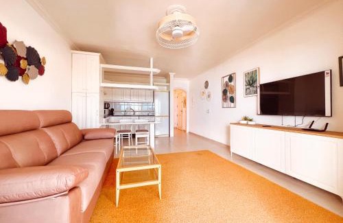 Callao Salvaje Apartment | Cozy apartment by the ocean, Aquaviva CS603