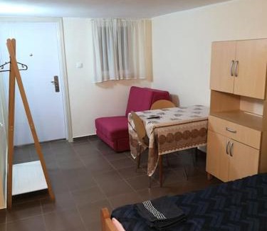 Kac Apartment | Cozy apartment for short term rent.