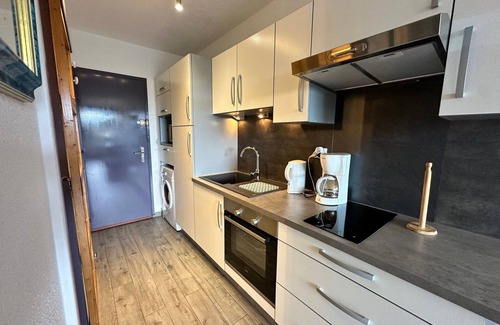 Villard-de-Lans Apartment | Cozy apartment at the foot of the slopes with balcony - Pets allowed