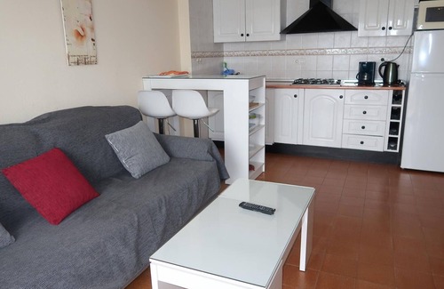 Velilla-Taramay Apartment | Cozy apartment in Almuñécar, pool, tennis, close to the beach