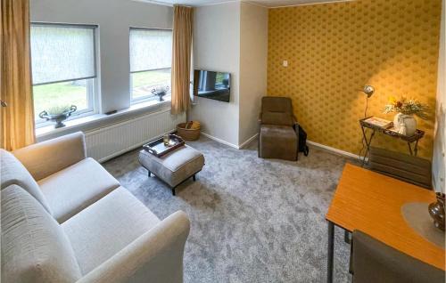Surhuisterveen Apartment | Cozy Apartment In Surhuisterveen