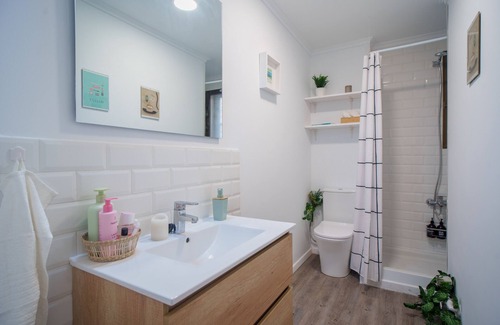 Mestalla Apartment | Cozy Apartment in the Heart of Valencia, Renovated 2023