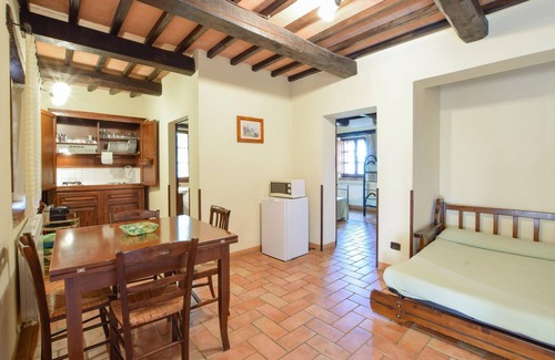 Todi Apartment | Cozy apartment in Todi with sauna