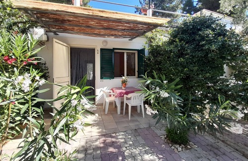 Chiesiola Apartment | Cozy apartment in Vieste with WiFi
