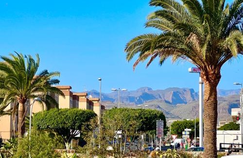 Playa del Ingles Apartment | Cozy Apartment Near Yumbo