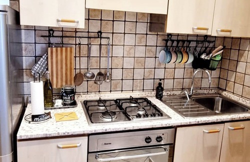 Prenestino-Centocelle Apartment | Cozy apartment near the metro