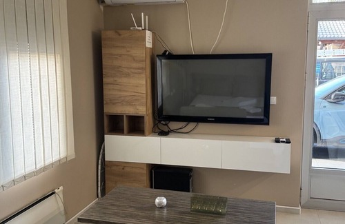 Krusevac Apartment | Cozy apartment with WiFi and AC in charming Kruševac