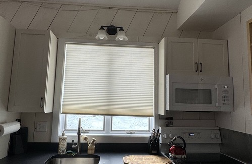 West Dover Apartment | Cozy apt 1 mile from Mt. Snow. New remodel, monthly rental - utilities included!