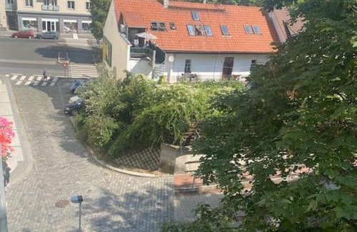 Brevnov Apartment | Cozy Apt near Prague Castle