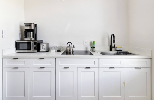 Tobin Hill Apartment | Cozy Apt Nr Alamo, DT River Walk | WiFi BBQ Games