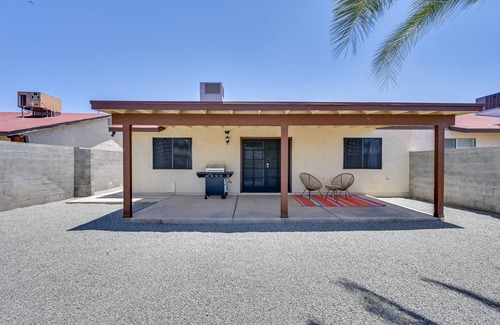 Yuma Condo | Cozy Arizona Retreat w/Pool Access, Patio & Grill