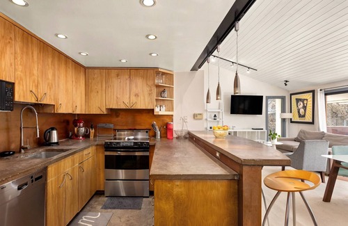 Aspen Condo | Cozy Aspen Studio Loft! Walk to Town & Shuttle, Balcony with Views, W/D, Wood-Burning FP