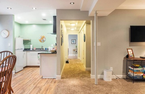 North Alameda Apartment | Cozy Basement 2-bedroom Apartment in Charming Lakewood