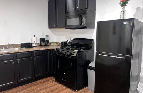 Lawrenceville House | Cozy Basement Apartment