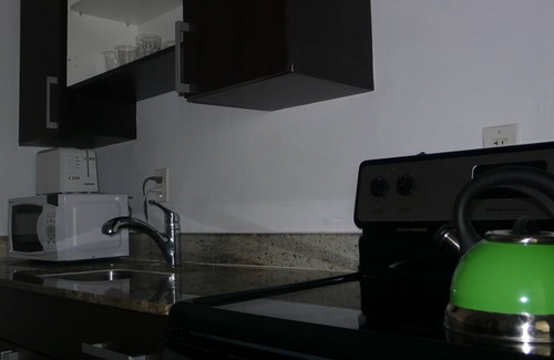 Key Biscayne Apartment | Cozy beach apartment in the heart of Key Biscayne