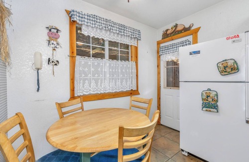 Yosemite West Cabin | Cozy Bear South – Charming 2bd Cabin in Yosemite!