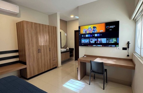 Tres Rios Hotel | Cozy bedroom in Culiacan. 202.