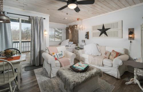 Banner Elk Apartment | Cozy Beech Mountain Studio Near Hiking, Biking & Slopes