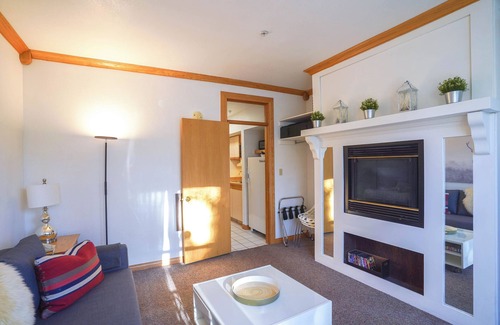 Brian Head Apartment | Cozy Brian Head Condo: Walk to Navajo Express Lift