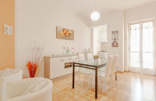 Turin Apartment | Cozy&Bright Apartment X2 MM1 Paradiso