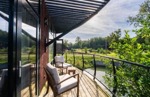 Maubray House | Cozy Bungalow with Pool