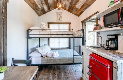 Carmel House | Cozy Bunk House w/ Luxury Tent