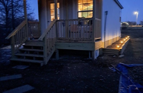New Eucha Cabin | Cozy Cabin For 2 With Hot Tub