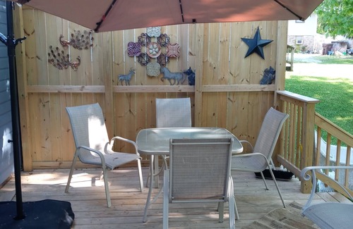 Navarre Cabin | Cozy cabin in charming Navarre. Close to trails. Hall of fame. Amish country