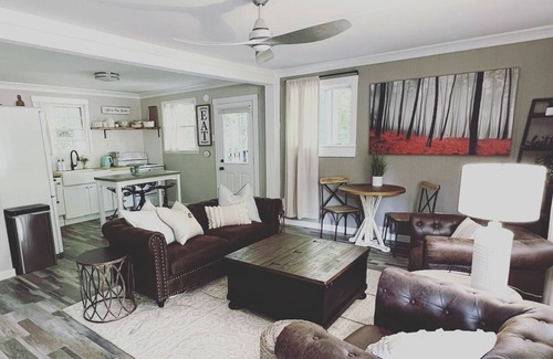Franklin Cabin | Cozy Cabin in Leipers Fork, TN