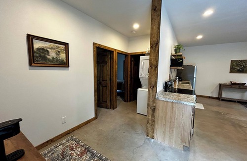 St Germain Cabin | Cozy Cabin in the Northwoods-Everygreen Escape