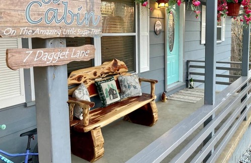 Bella Vista Cabin | Cozy Cabin Little Sugar Trail!